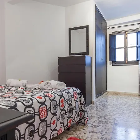 Acogedor Apartamento Centro Castellar Alto Seville Exterior photo